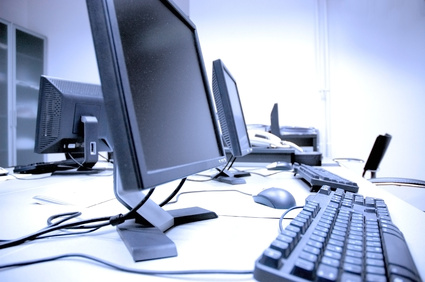 photo blue screens in computer room